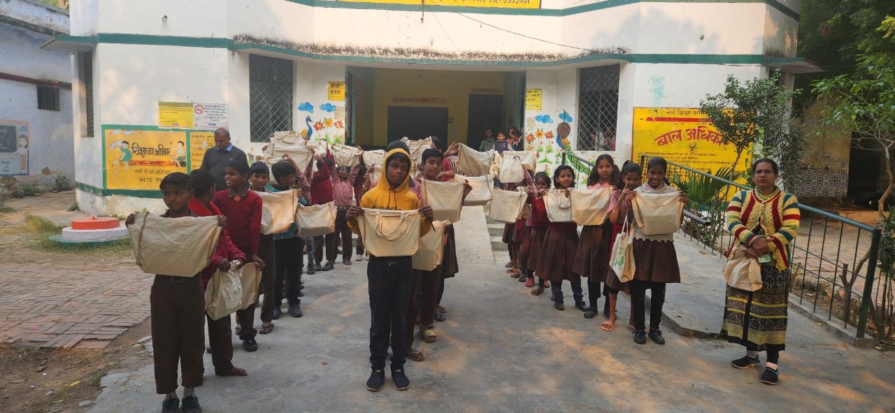 Distribution of school bags